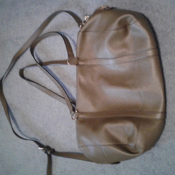 3 purses - Picture 3 of 14